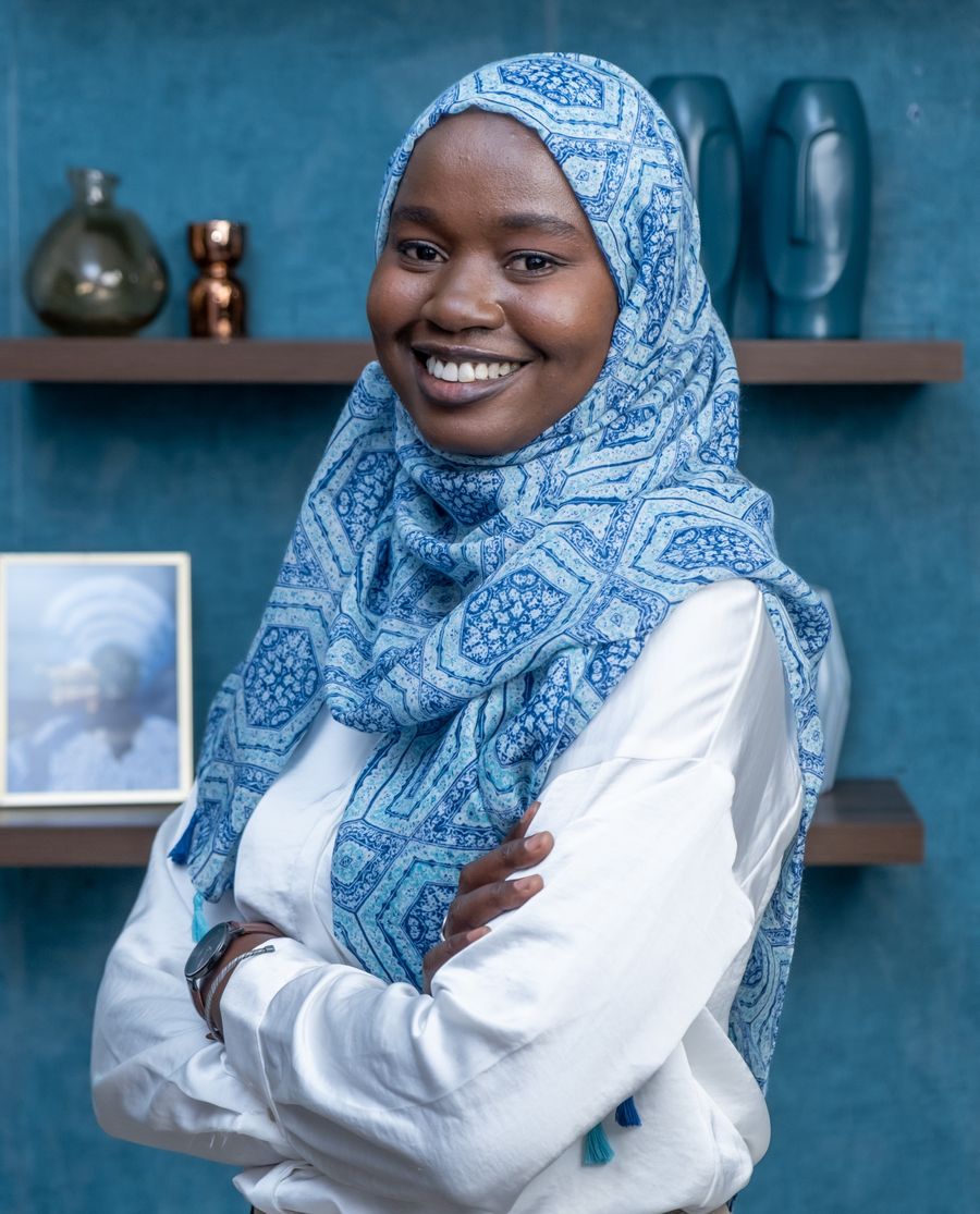 Portrait de Ndeye Coumba Diadhiou, fondatrice et directrice générale de Waalo Agence